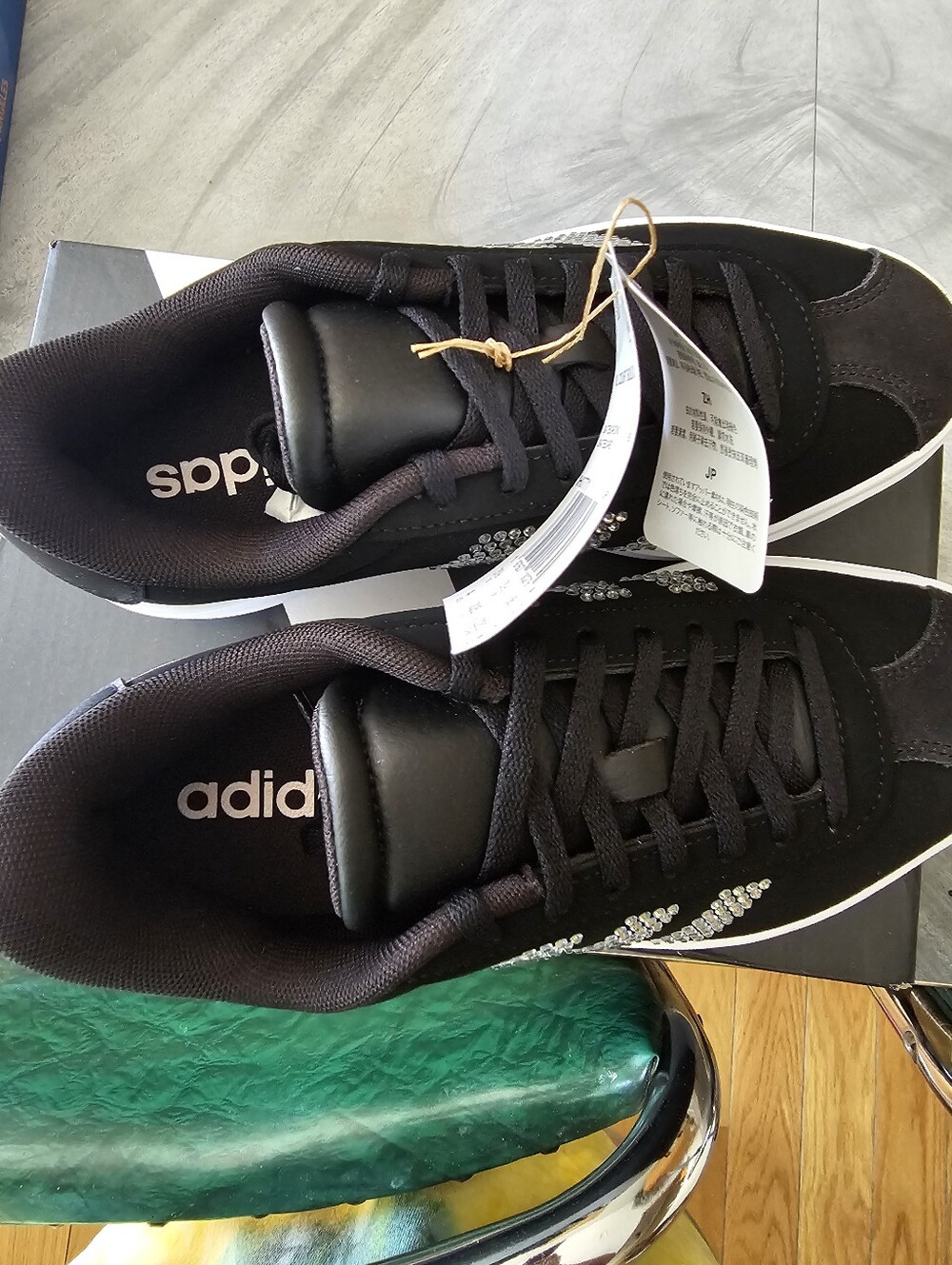 adidas Black Platform Sneakers with Crystal Three-Stripes Unisex Shoes Size 4 - Picture 4 of 7